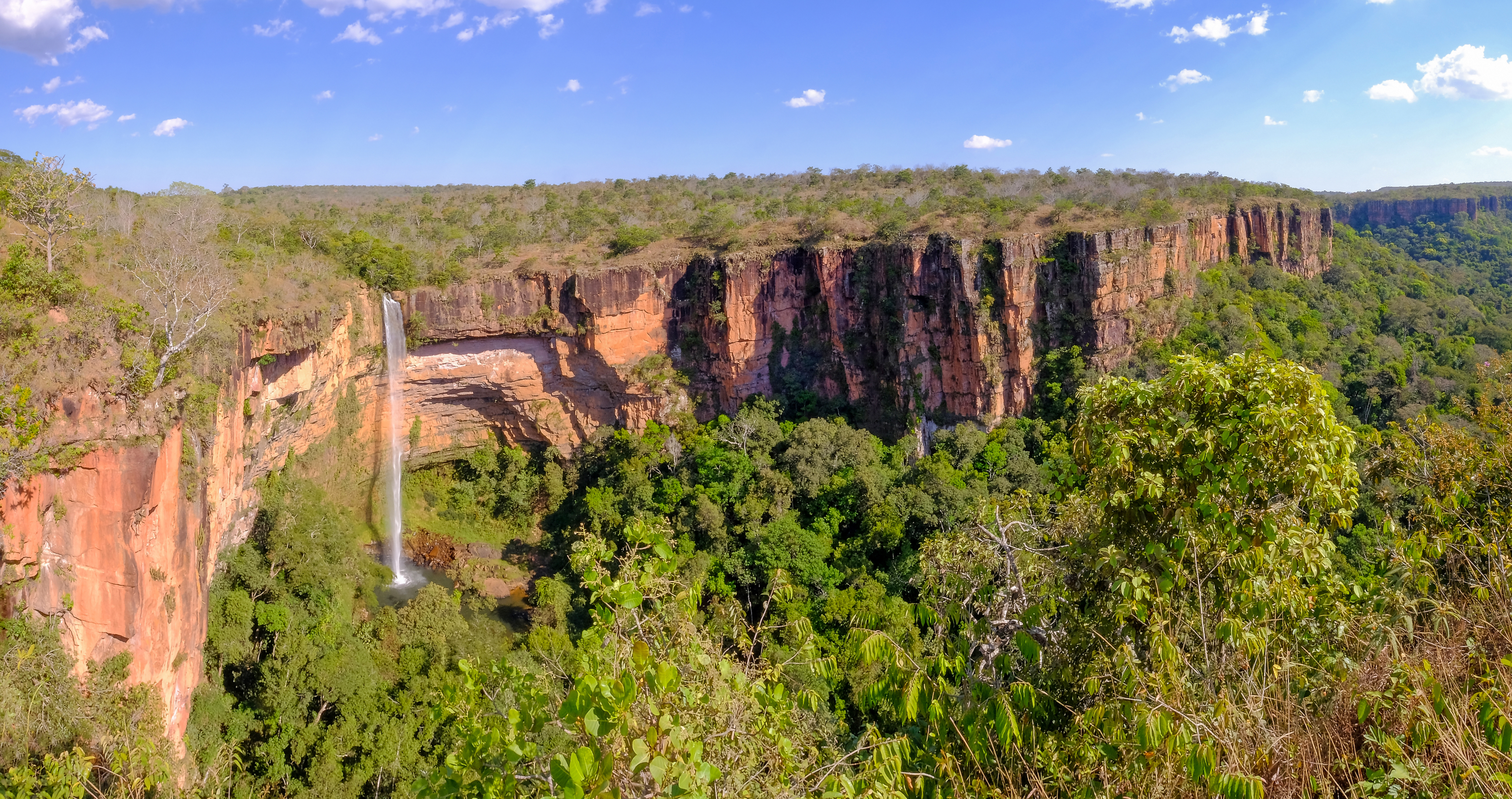 Cachoeira Véu de Noiva, Chapada dos Guimarães