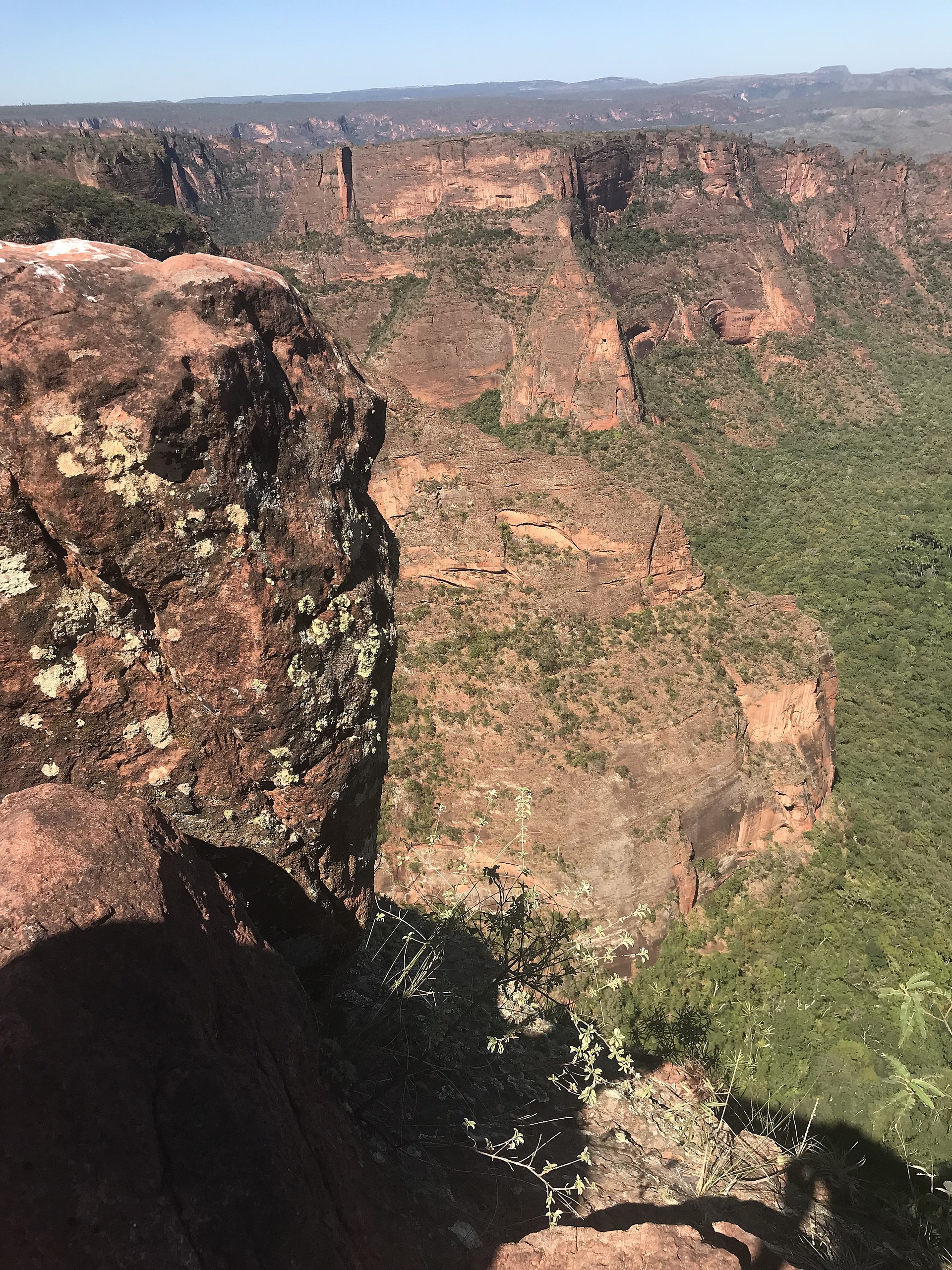 Mirante da Chapada dos Guimarães com vista para o vale